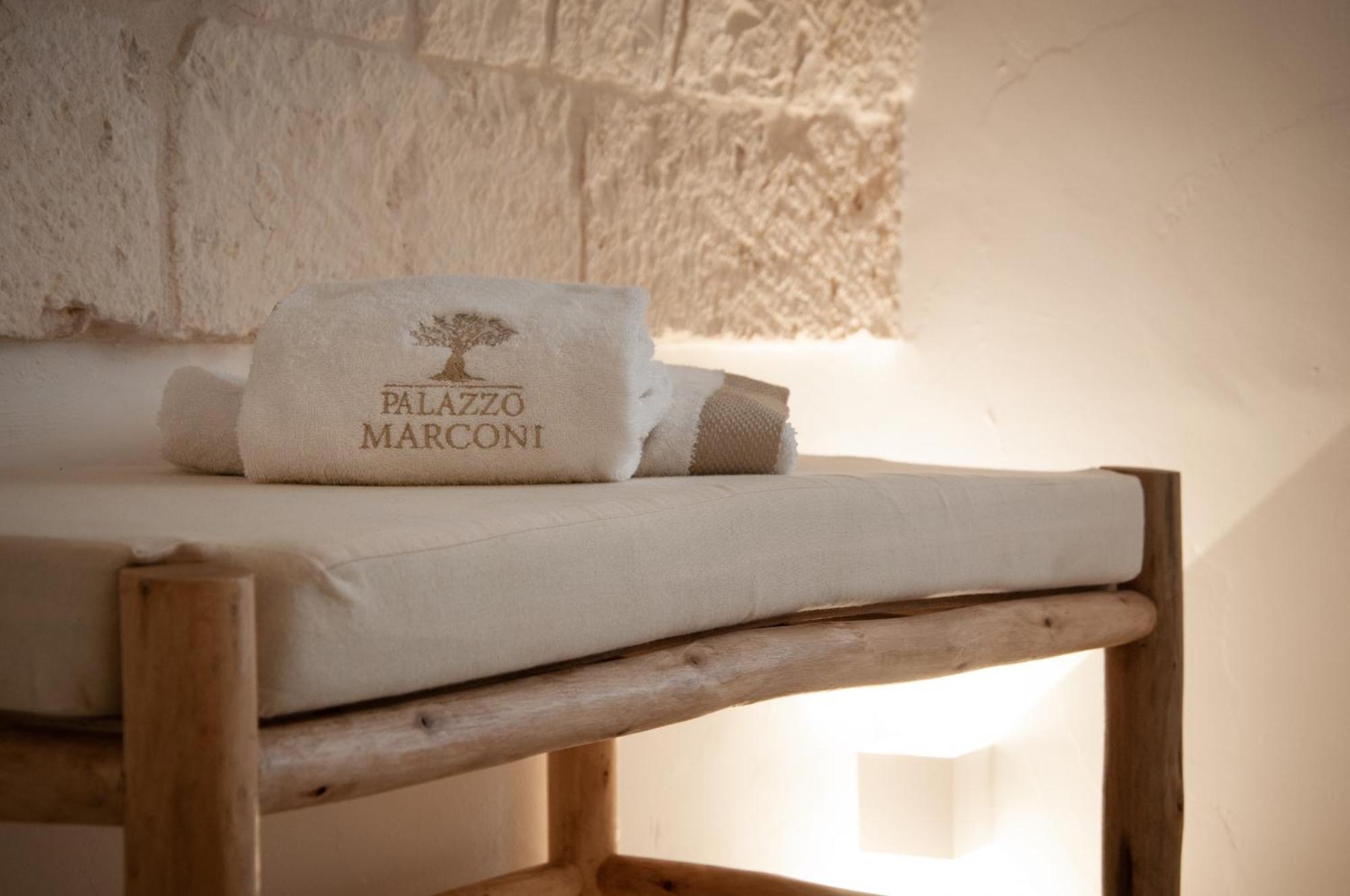 洛科罗通多 Palazzo Marconi酒店 外观 照片